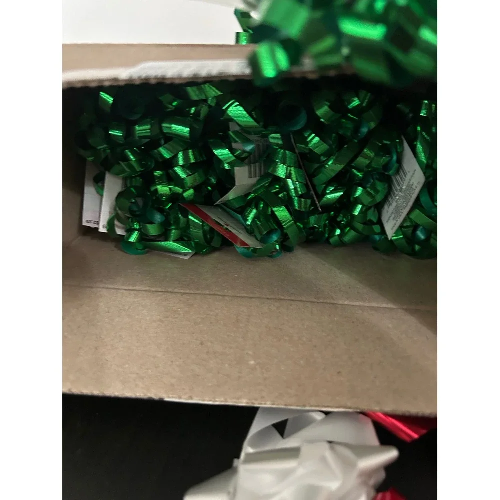 Gift Bows and Ribbon Bulk Lot Christmas Red Green Gold Silver American Greetings